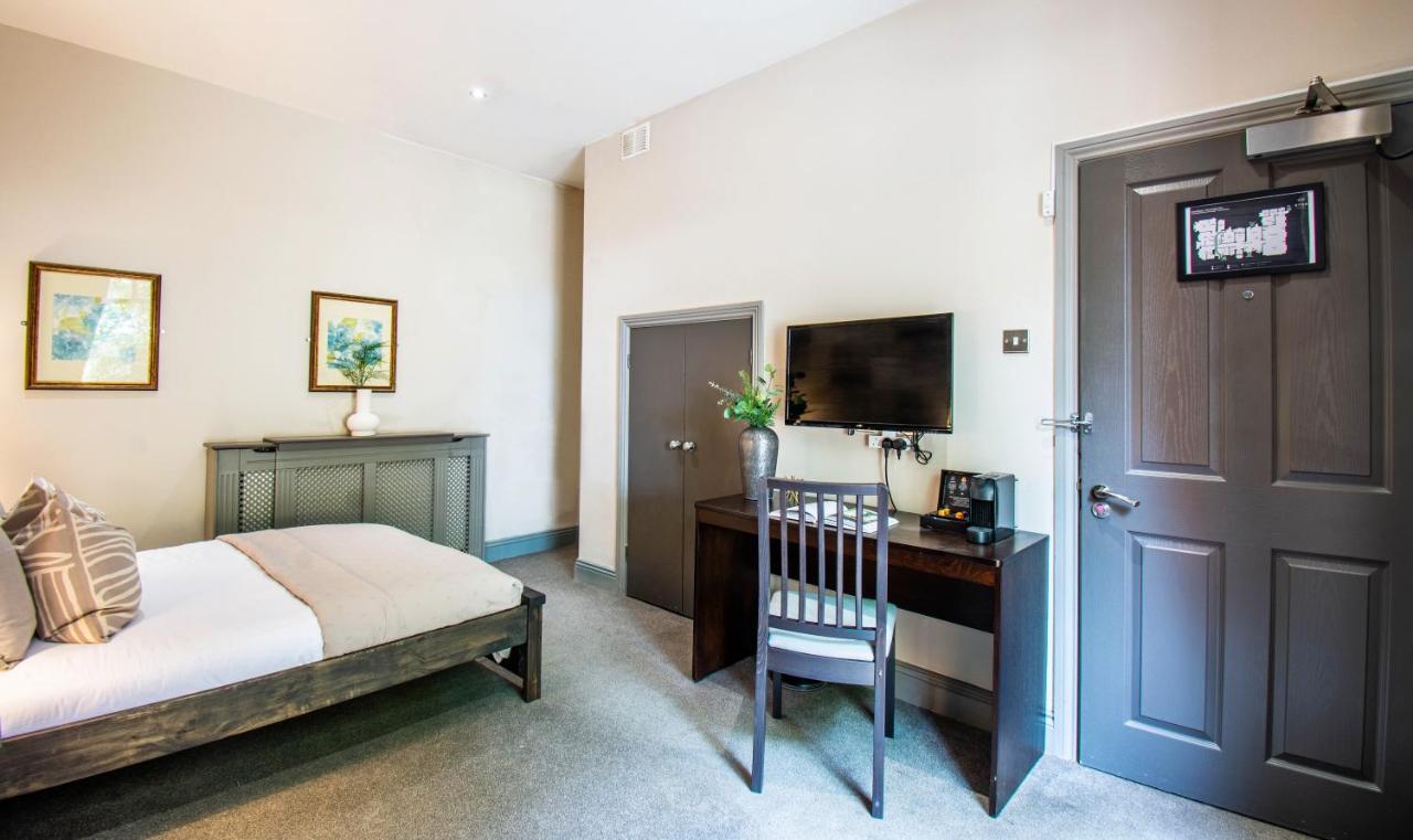יאוביל Eton House - Self Check-In, Ensuite Rooms & Self-Catering Studios מראה חיצוני תמונה