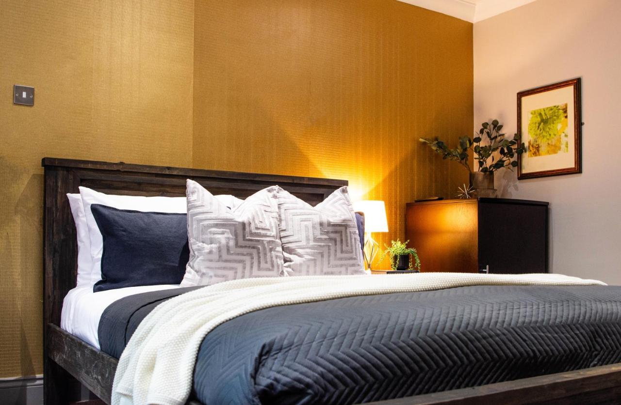 יאוביל Eton House - Self Check-In, Ensuite Rooms & Self-Catering Studios מראה חיצוני תמונה