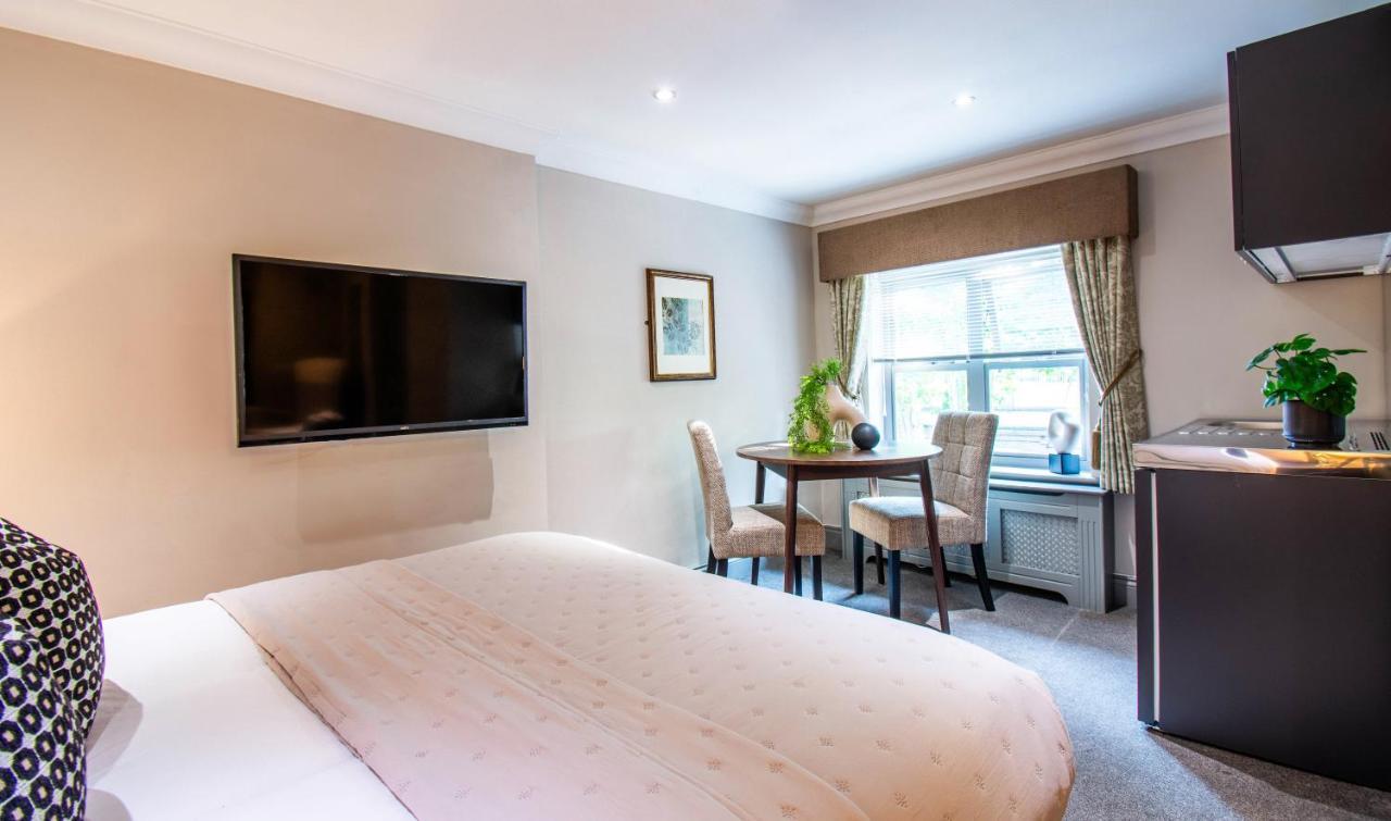 יאוביל Eton House - Self Check-In, Ensuite Rooms & Self-Catering Studios מראה חיצוני תמונה