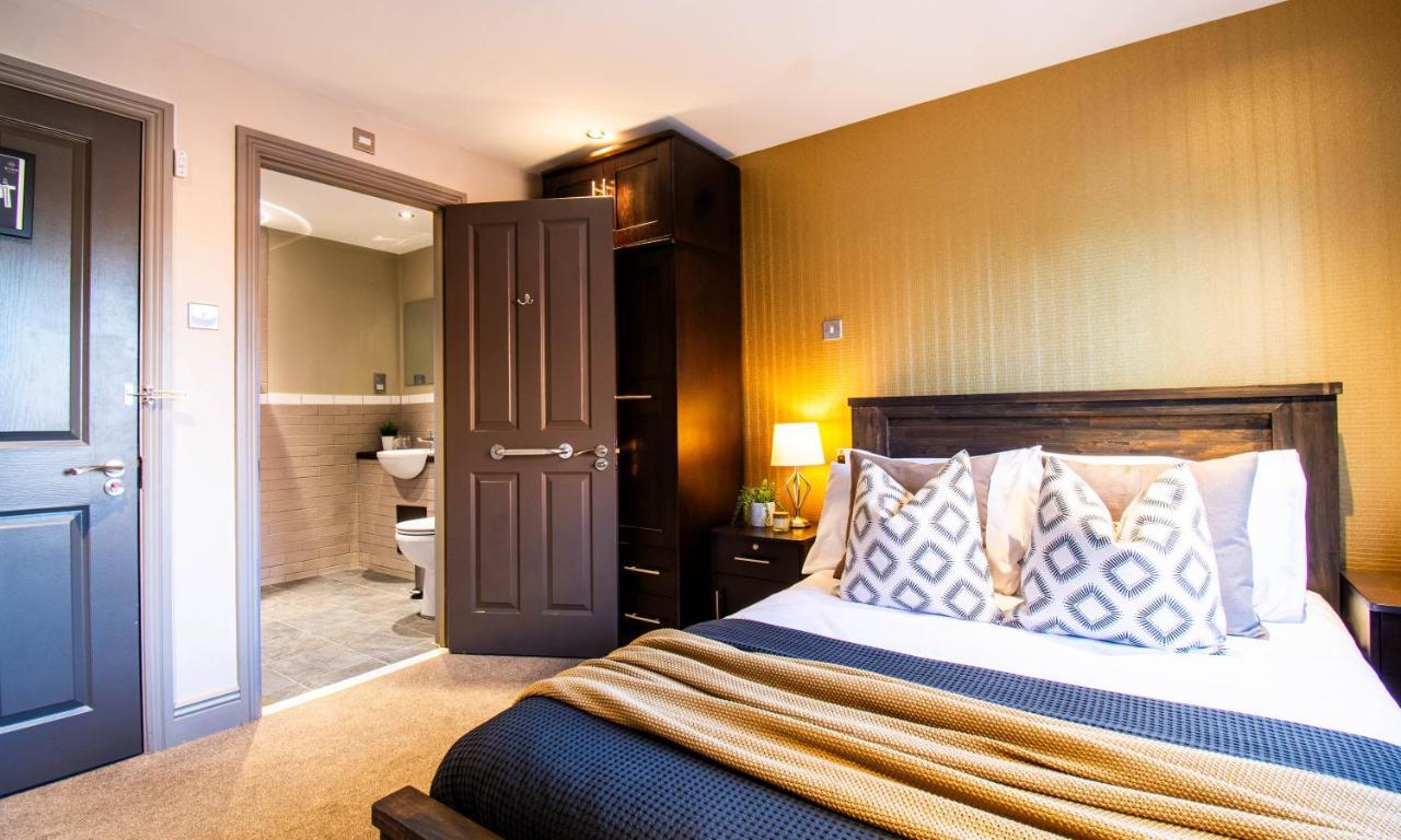 יאוביל Eton House - Self Check-In, Ensuite Rooms & Self-Catering Studios מראה חיצוני תמונה