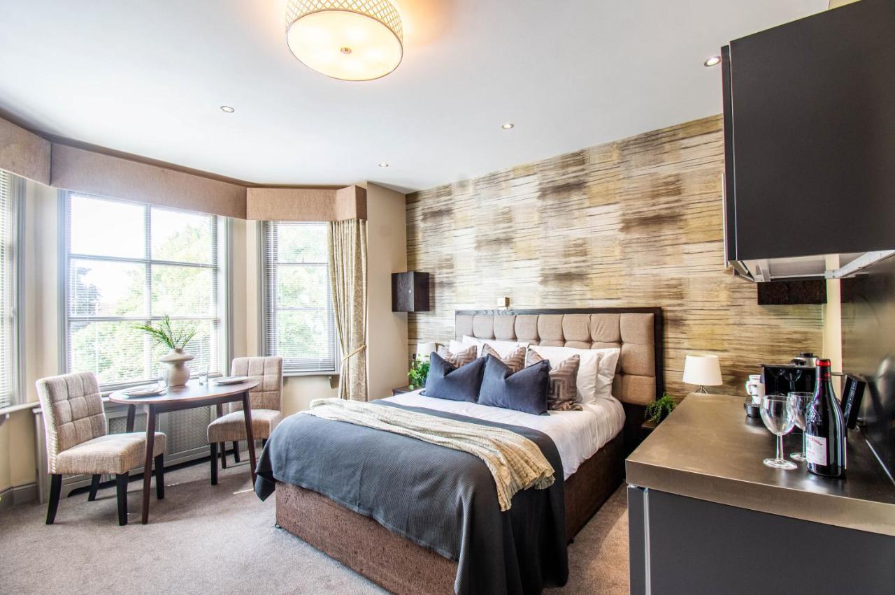 יאוביל Eton House - Self Check-In, Ensuite Rooms & Self-Catering Studios מראה חיצוני תמונה