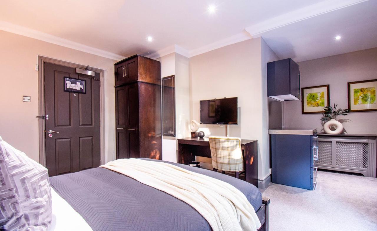 יאוביל Eton House - Self Check-In, Ensuite Rooms & Self-Catering Studios מראה חיצוני תמונה