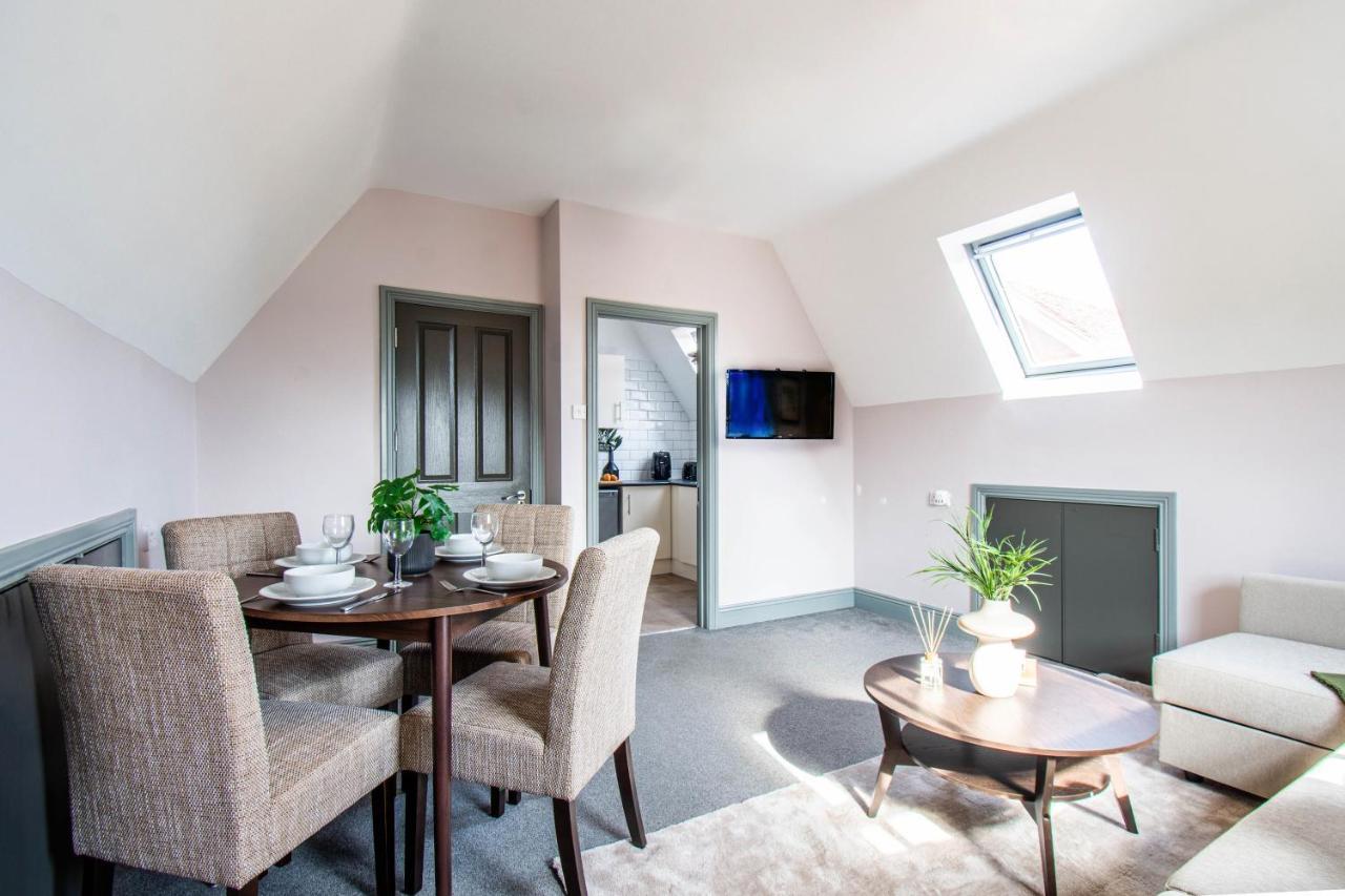 יאוביל Eton House - Self Check-In, Ensuite Rooms & Self-Catering Studios מראה חיצוני תמונה