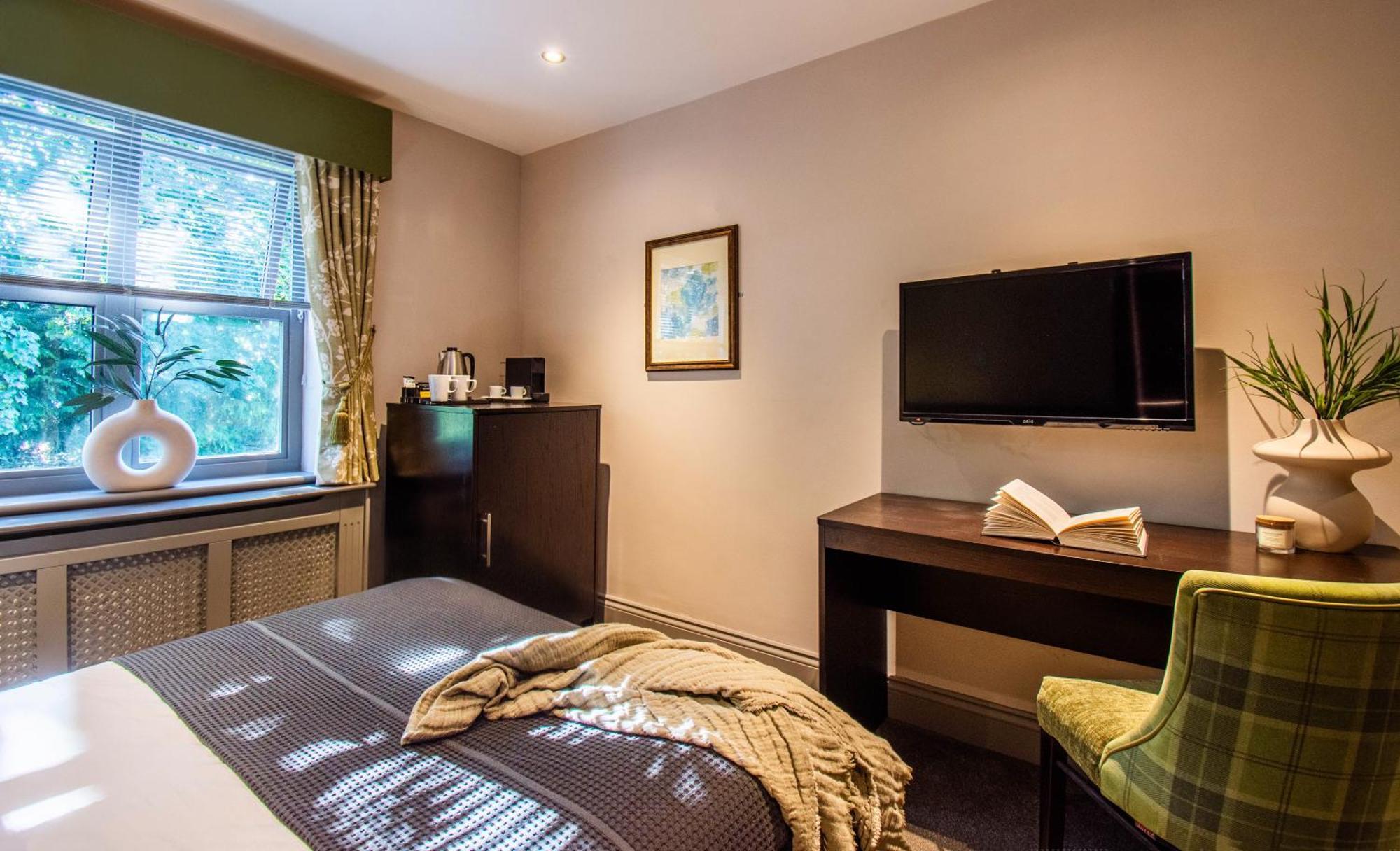 יאוביל Eton House - Self Check-In, Ensuite Rooms & Self-Catering Studios מראה חיצוני תמונה