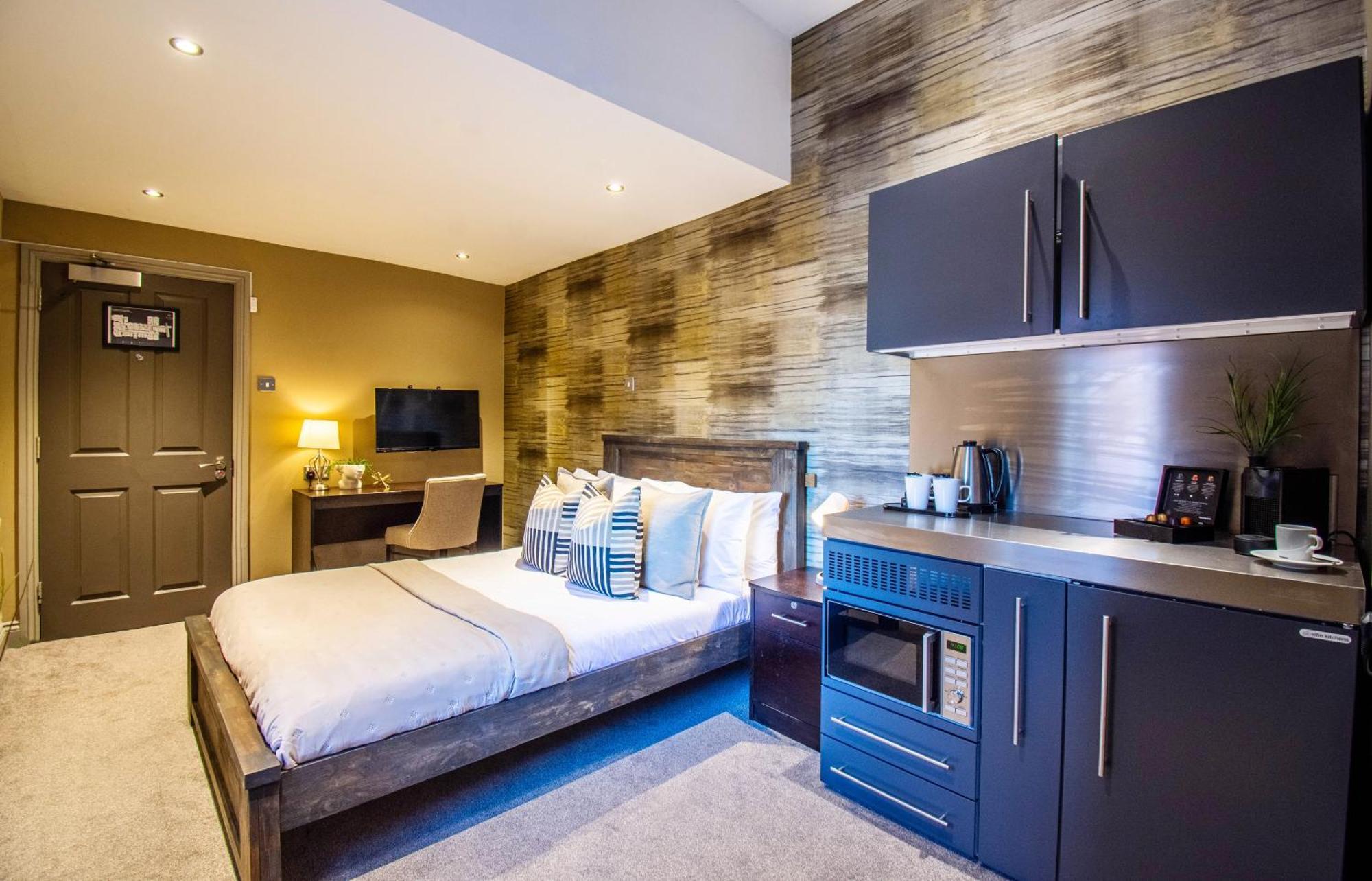 יאוביל Eton House - Self Check-In, Ensuite Rooms & Self-Catering Studios מראה חיצוני תמונה