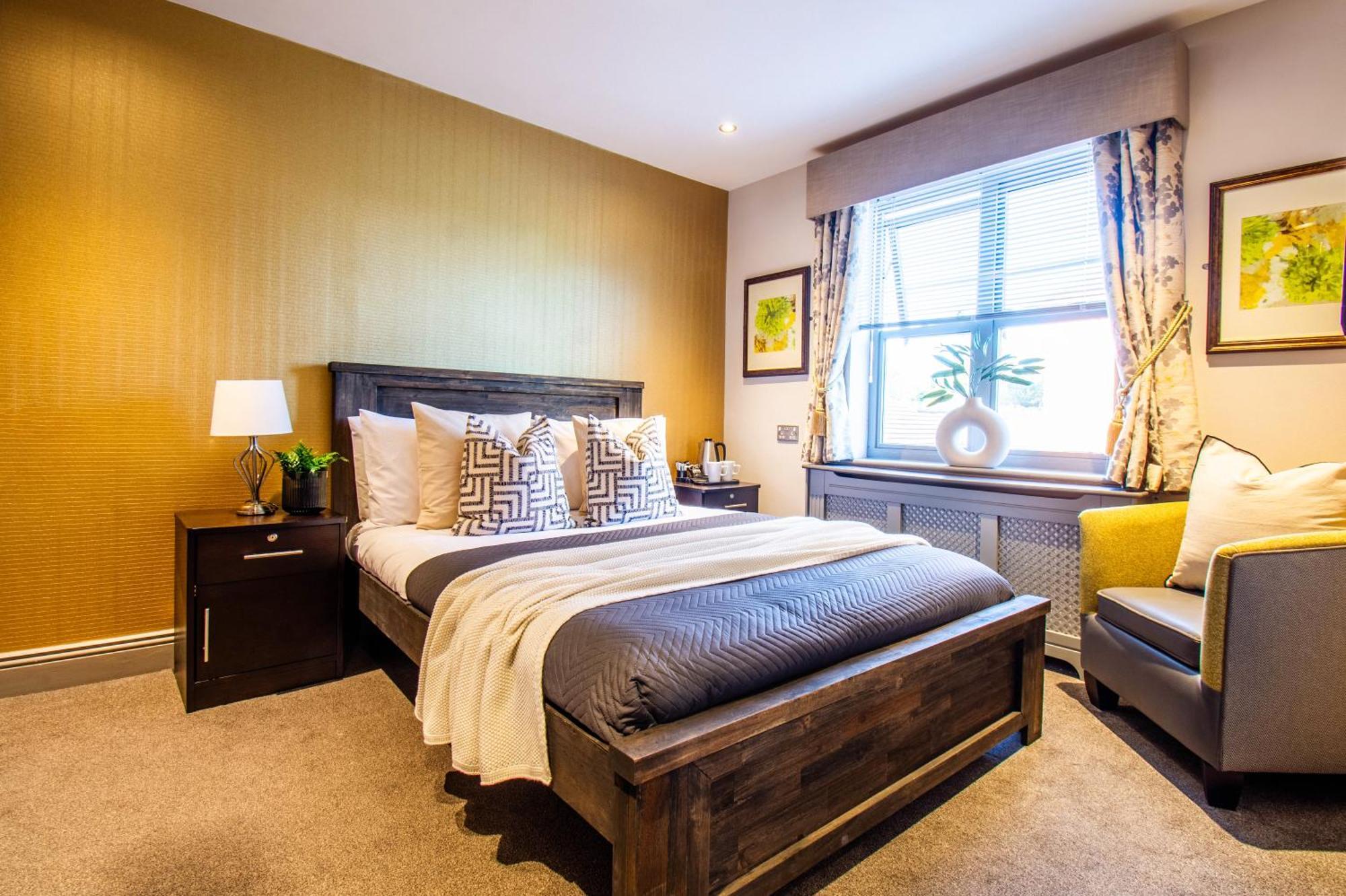 יאוביל Eton House - Self Check-In, Ensuite Rooms & Self-Catering Studios מראה חיצוני תמונה